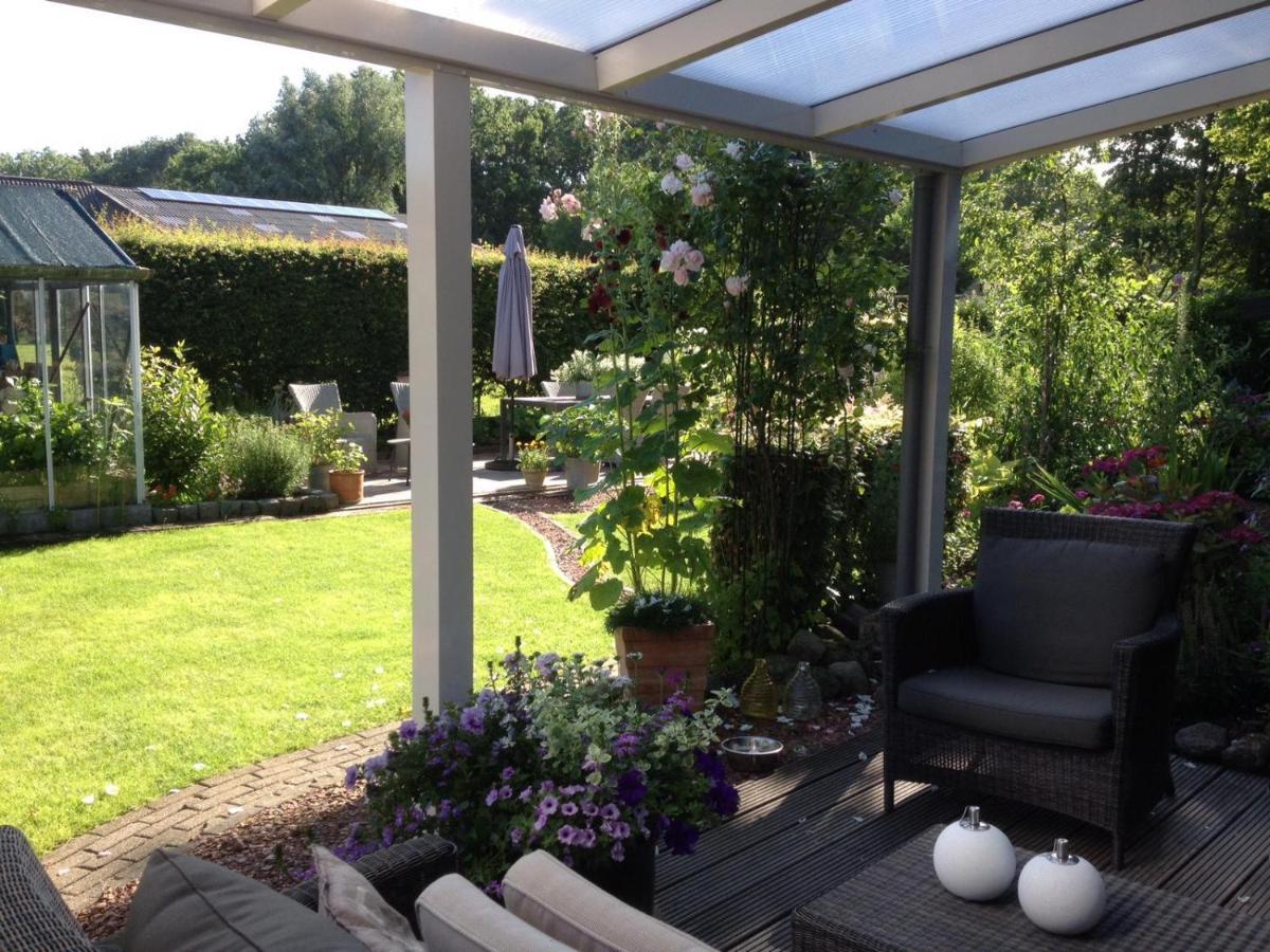 Bed and Breakfast T' Hogeland Ainrom Eenrum Exterior foto